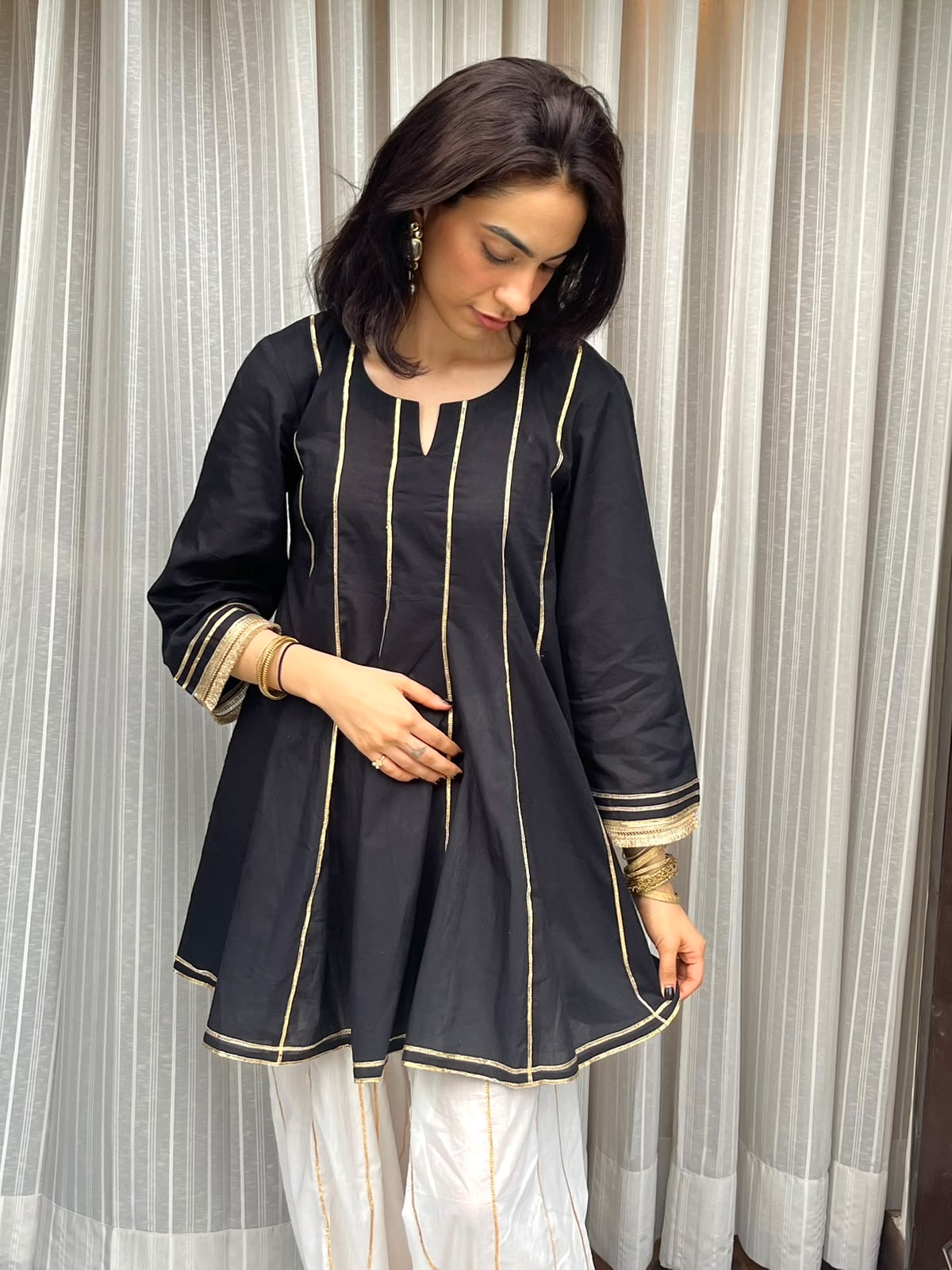 Nazakat Kurta