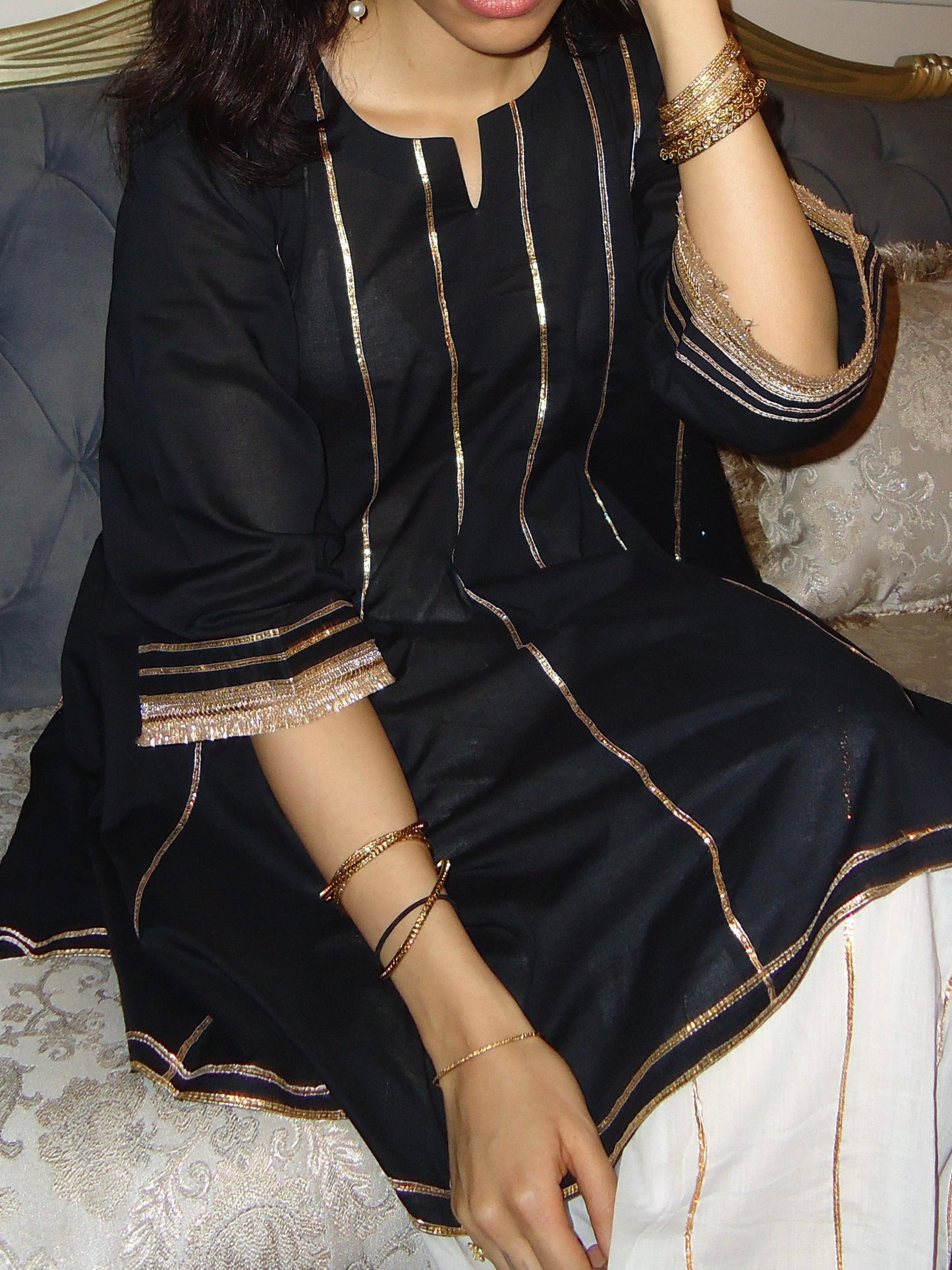 Nazakat Kurta
