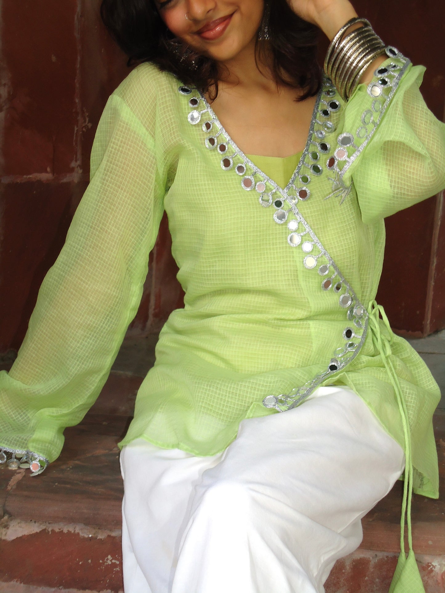 Elaichi Angrakha