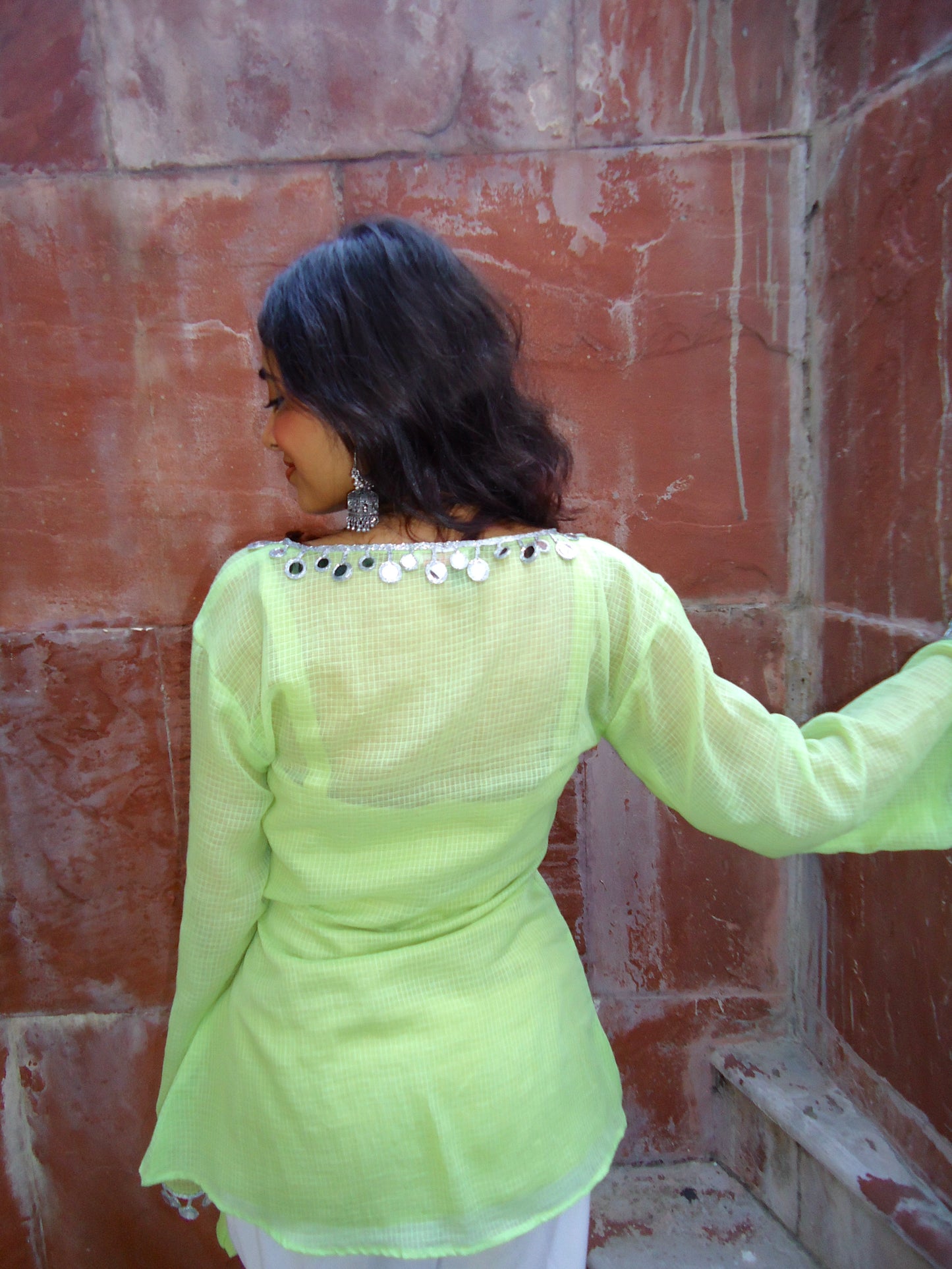 Elaichi Angrakha